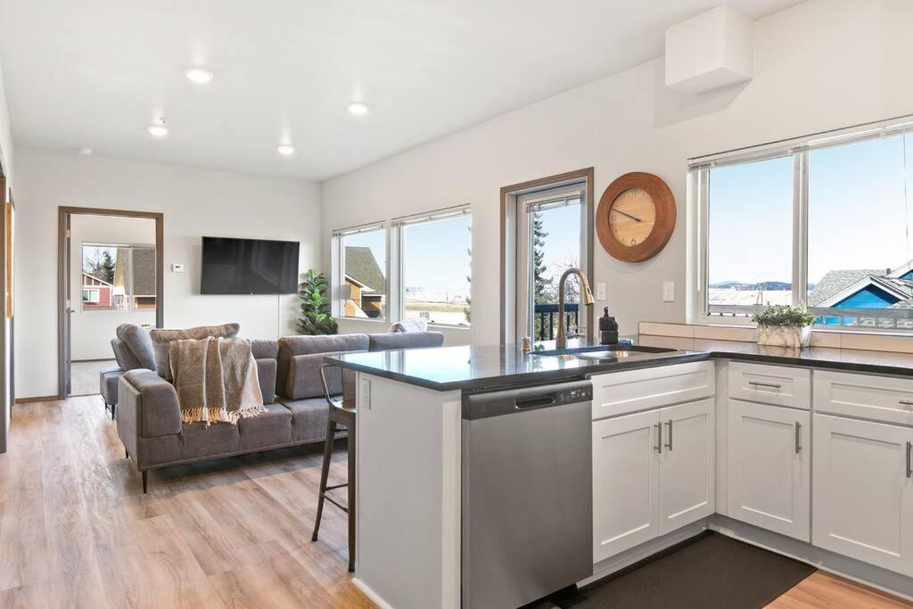 Appartamento Brand New 2 Bd 2 Bth Near Dt And Perry District Spokane Esterno foto